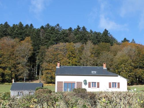 Hedendaags huis met geweldig uitzicht te koop hartje Morvan