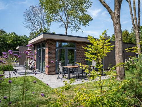 Berkenhof met hottub