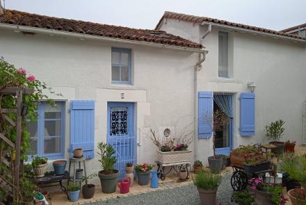 Rustig huis te koop in een gehucht bij Montmorillon - Vienne
