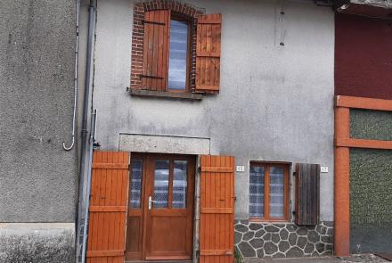 Te koop Huis, schuur en tuin in Brigueuil - Charente
