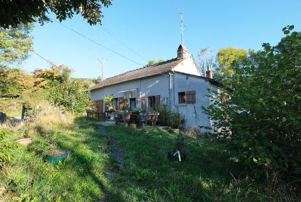 Knus huis te koop nabij Luzy, Bourgogne