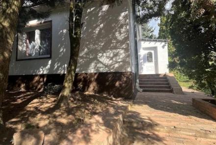 <p>Dit is een prachtige gerenoveerde woning in een rustige landelijk omgeving.</p>