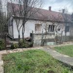 <p>Woning in een rustig landelijk gedeelte van de stad Dombóvár. Rust en toch bij de stad.</p>