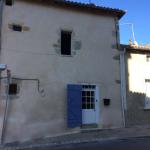 Te Koop 18e Eeuws gerenoveerd huis in Le Vigeant - Vienne