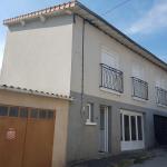 Dorpshuis met garage te koop in La Trimouille, Vienne 86